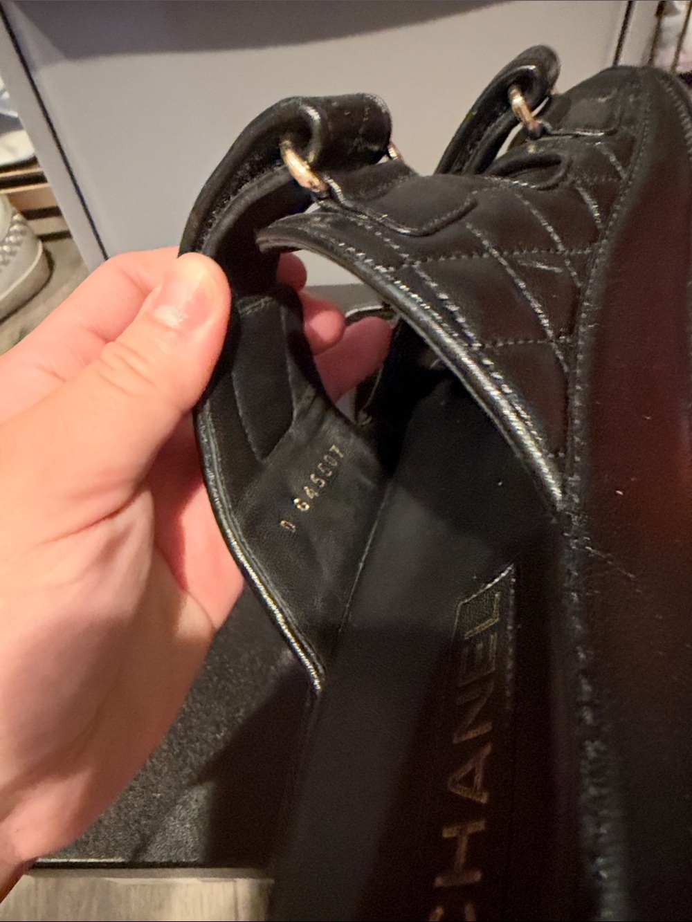 CHANEL Black CC SANDALS 39/9 - Picture 5 of 8